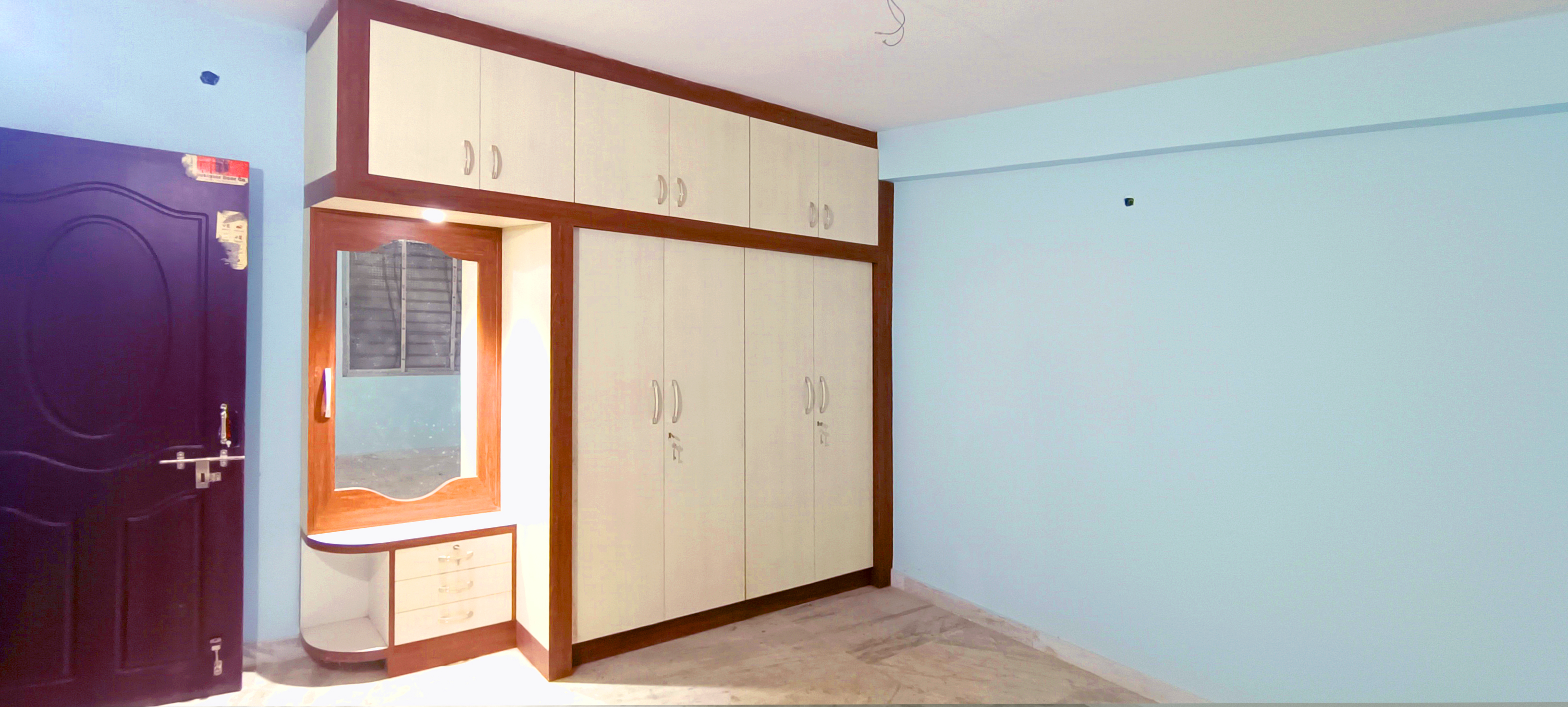 for-re-sale-3-bhk-flat-apartment-at-kaikhali1747318065