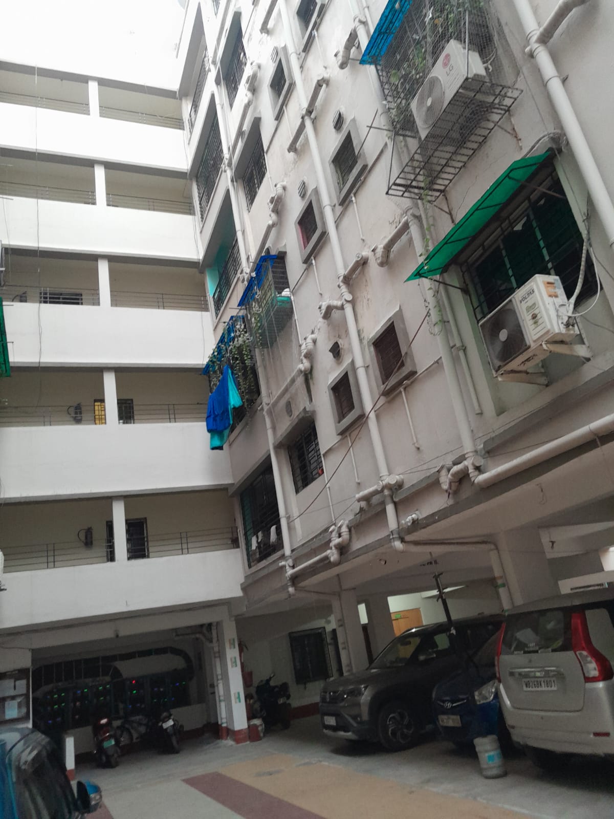 2-bhk-furnished-flat-semi-complex-for-rent1745214277