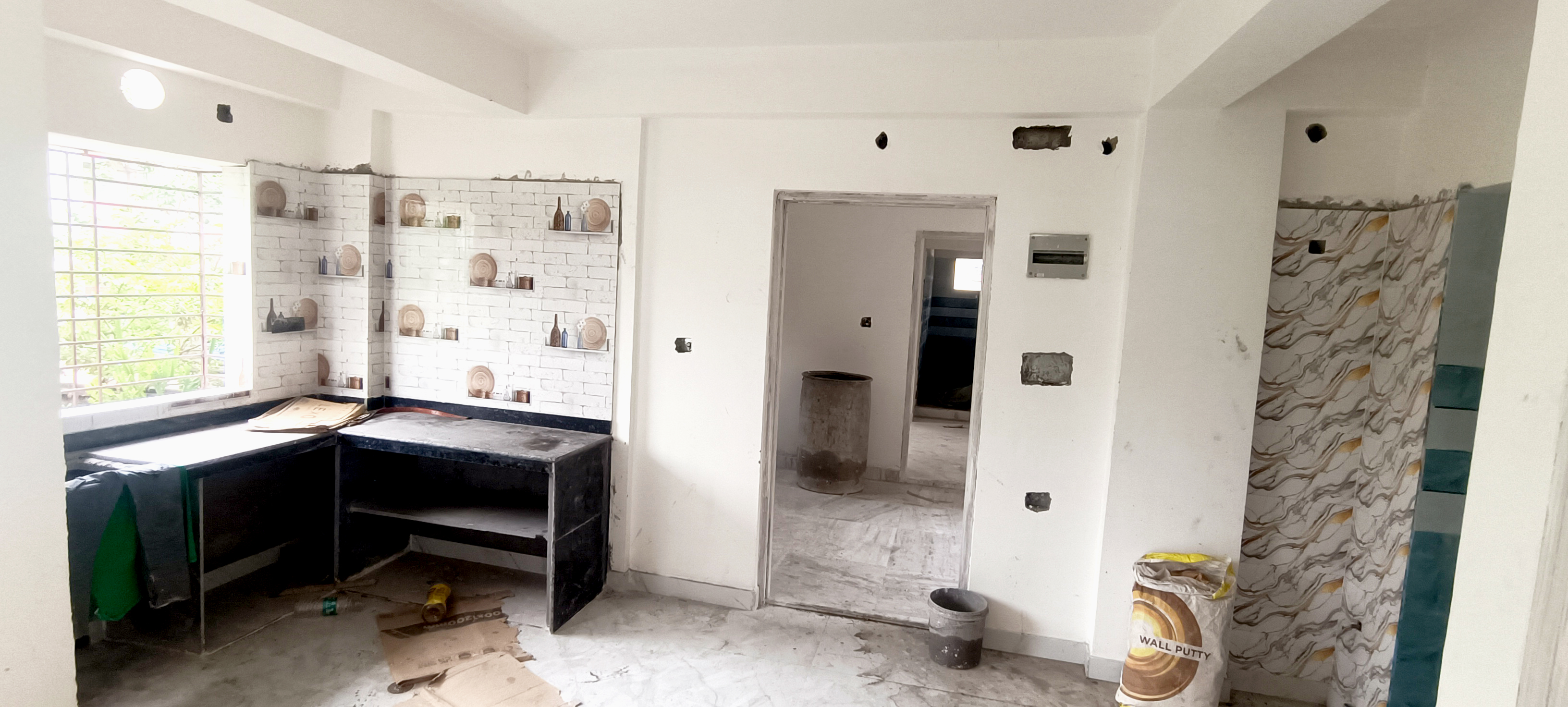for-sale-2-bhk-flat-apartment-at-kaikhali1748505211