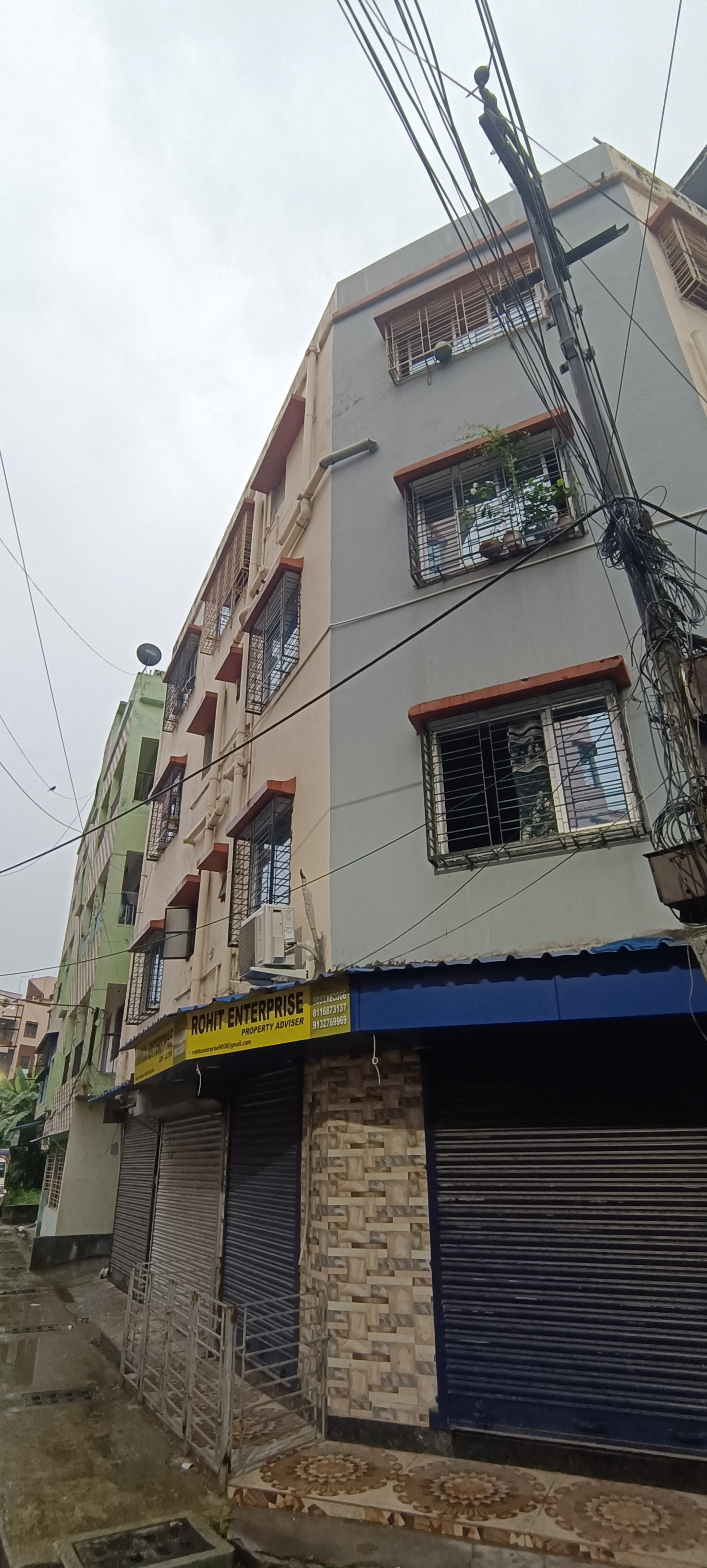 2-bhk-flat-sale-at-kaikhali1753886146