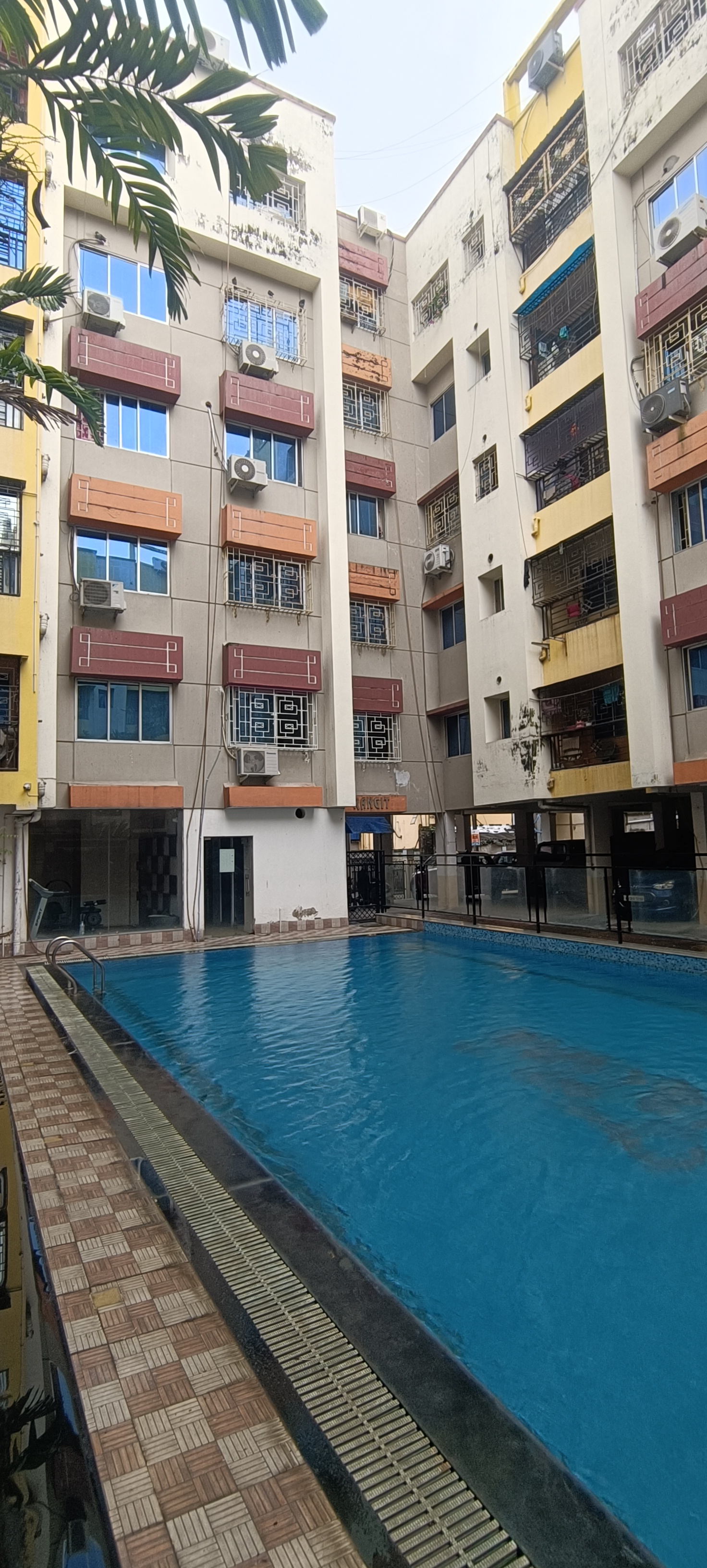 for-sale-3-bhk-flat-complex-at-kaikhali1757423478