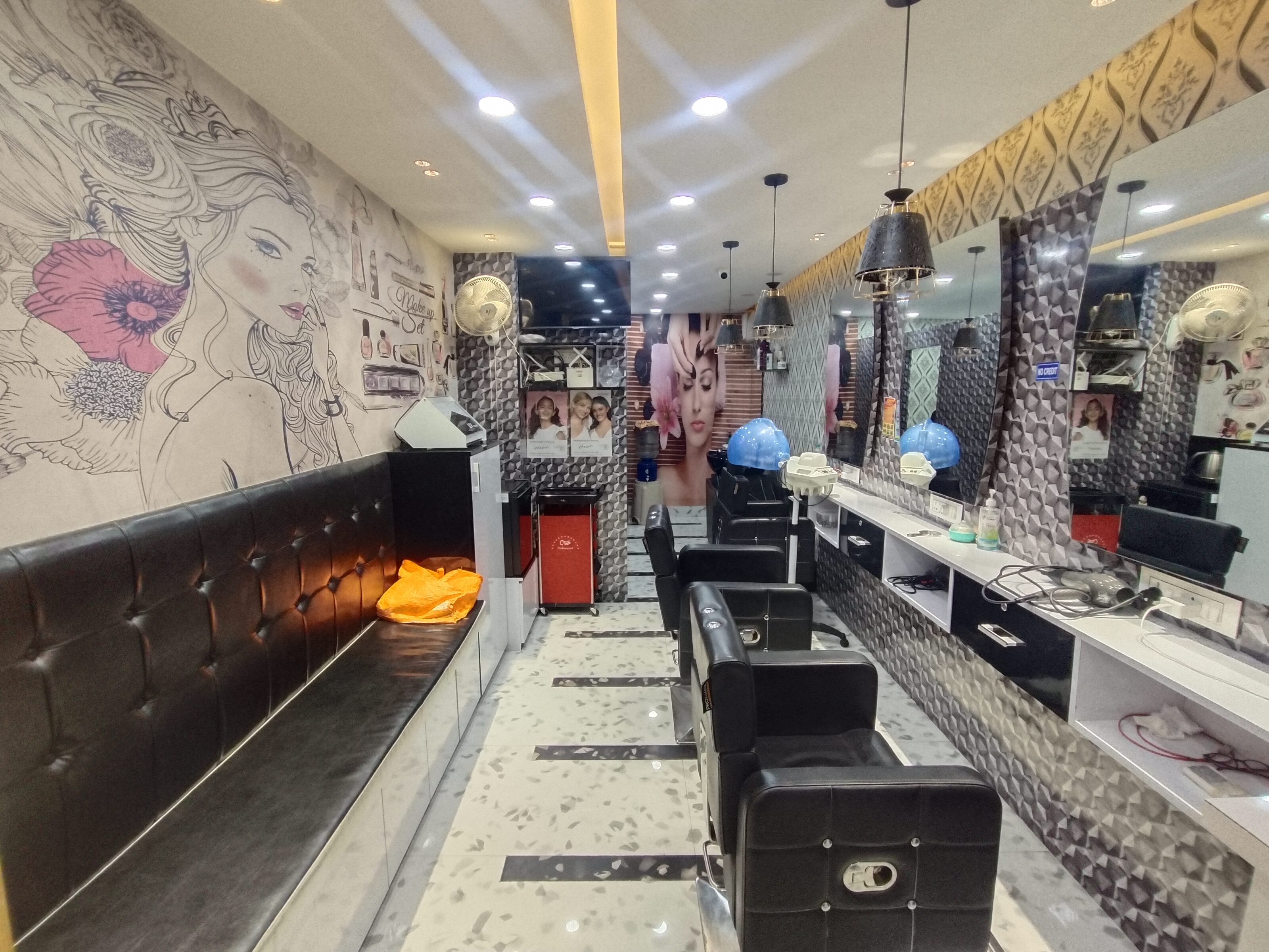commercial-shop-for-sale-at-kaikhali1777812232