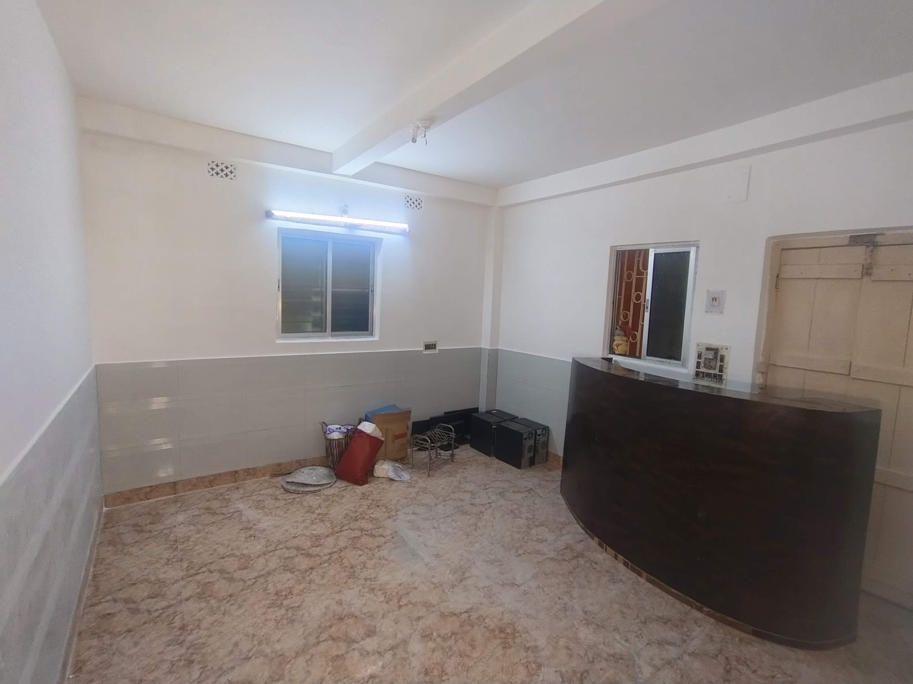 commercial-office-for-rent-at-airport1775316393