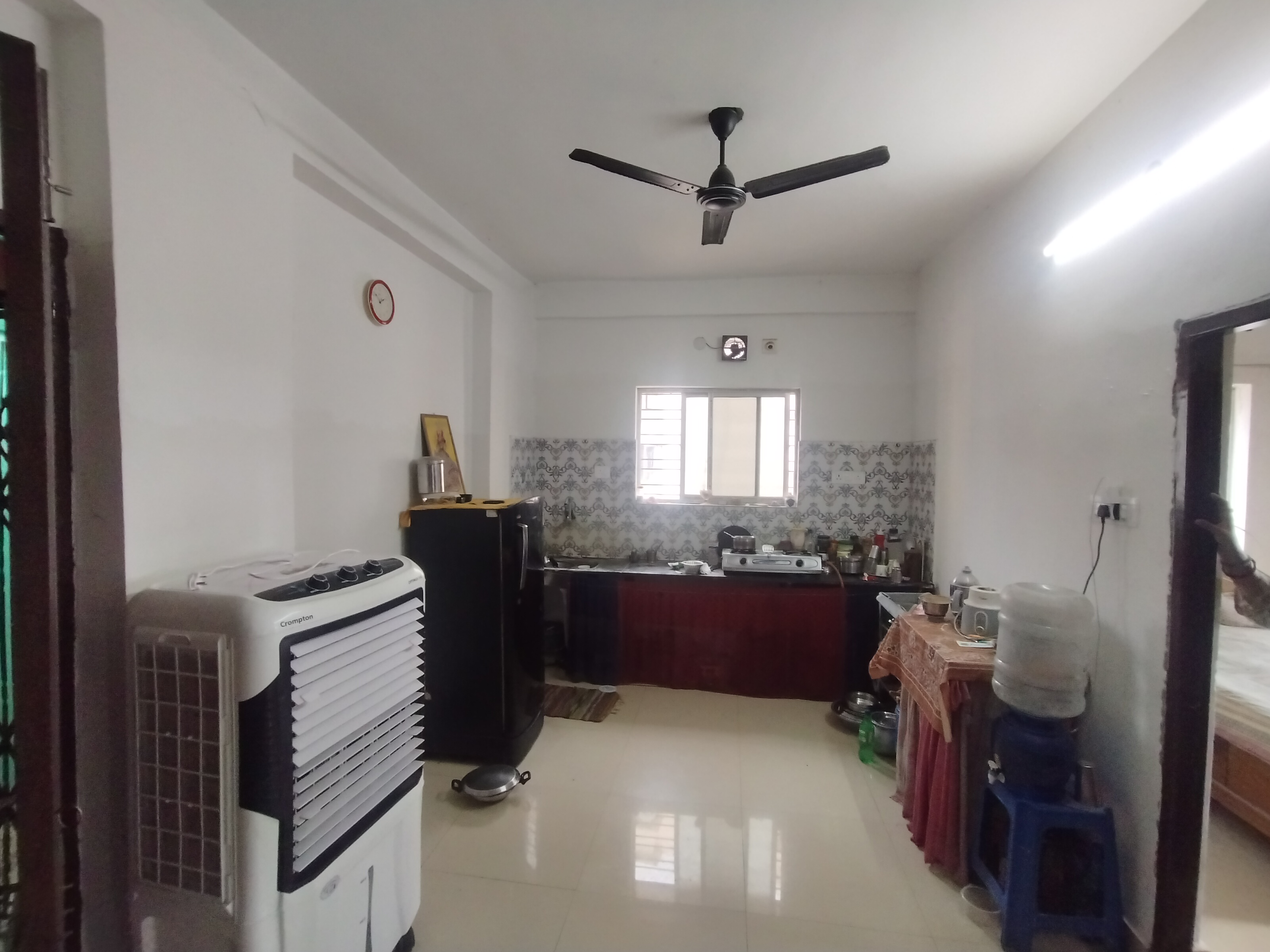 for-rent-2-bhk-flat-apartment-at-kaikhali1783587525