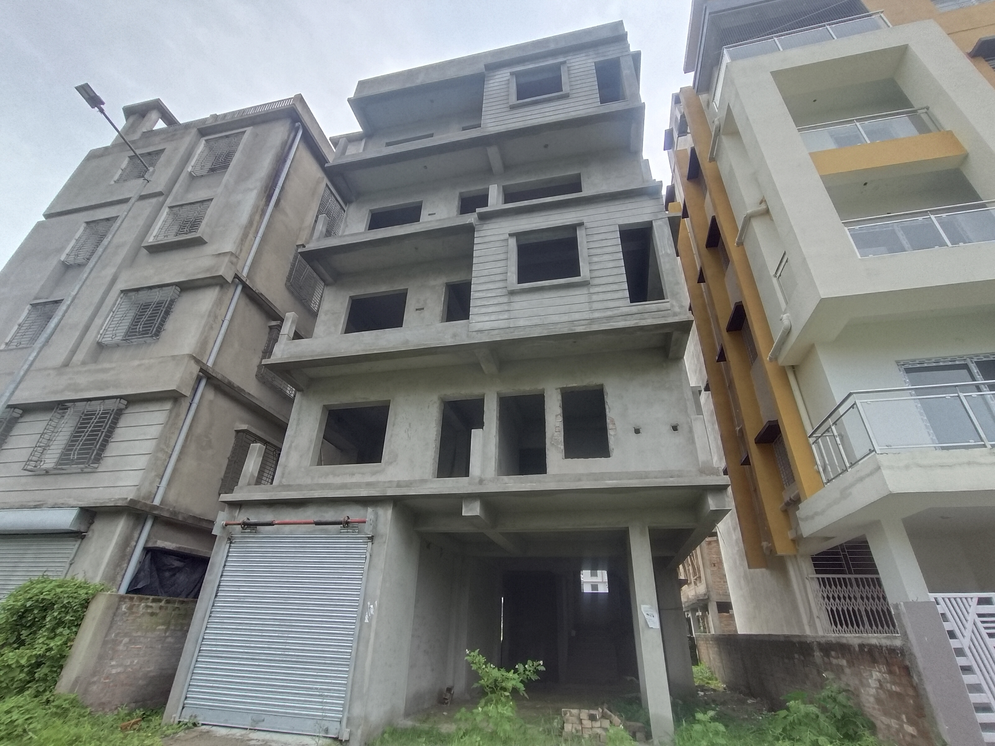 for-sale-3-bhk-flat-apartment-at-newtown1786000953