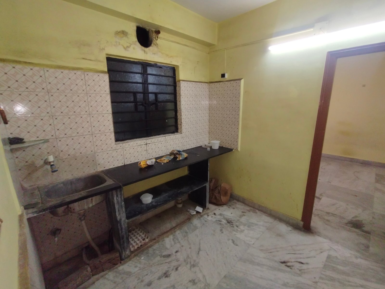 for-rent-2-bhk-flat-apartment-at-kaikhali1770471792